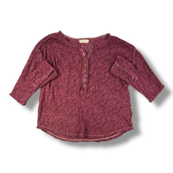 We The Free Free People Floral Distressed T-Shirt Top Size Large - Picture 1 of 7